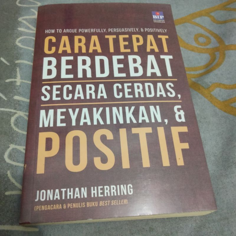 Cara tepat berdebat secara cerdas, meyakinkan & positif